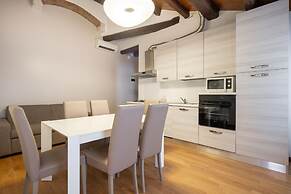 Herion Palace Apt 2 by Wonderful Italy