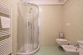 Herion Palace Apt 2 by Wonderful Italy