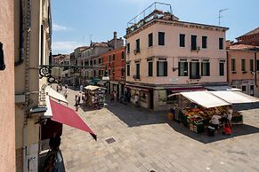 Herion Palace Apt 2 by Wonderful Italy