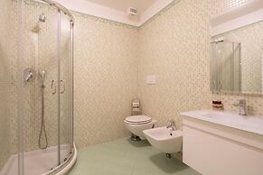 Herion Palace Apt 2 by Wonderful Italy