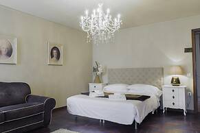 San Marco Deluxe Canal View Terrace by Wonderful Italy