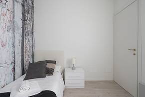 San Marco Style Canal View Apt 2 by Wonderful Italy