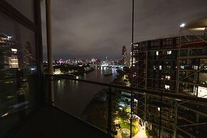 River Side View Luxury Penthouse Apartment