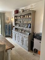 French Vintage Cottage in the Heart of the Fens