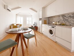 Vibrant Porto Apartments-Bonfim