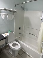 Whispering Pines Motel