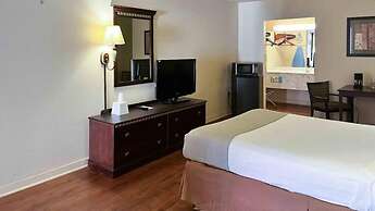 Motel 6 Abbeville, AL