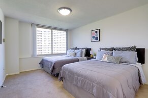 Upscale Apartments in Crystal City