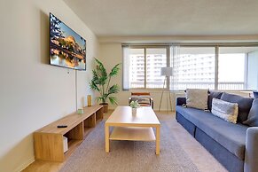 Upscale Apartments in Crystal City