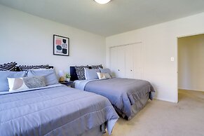 Upscale Apartments in Crystal City