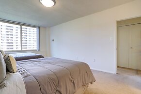 Upscale Apartments in Crystal City