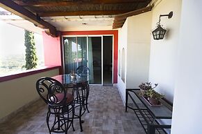 Los Altos Apartments & Studios