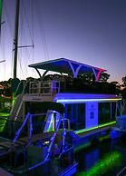 Dolphins Vacation Rental