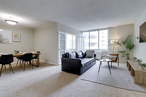 Magnificent Condo Crystal City With Gym