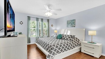 8518 Palm Harbour dr