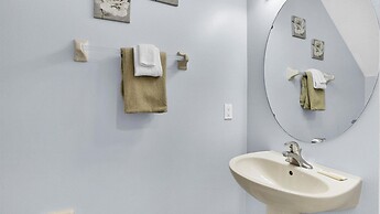 8518 Palm Harbour dr