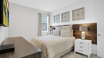 8987 Amelia Downs Trail