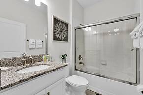 4724 Sleepy Hollow Drive