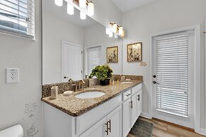 4724 Sleepy Hollow Drive