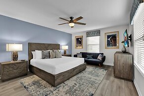 4724 Sleepy Hollow Drive