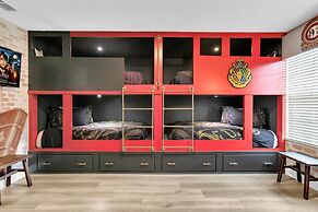 4724 Sleepy Hollow Drive