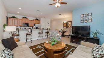 3031 Beach Palm Avenue