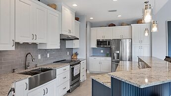 14207 Union Hall Avenue