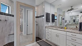 14207 Union Hall Avenue