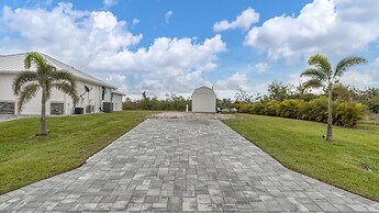 14207 Union Hall Avenue