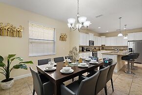 8949 Cuban Palm Road