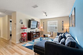 8949 Cuban Palm Road