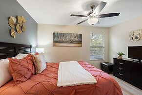 8949 Cuban Palm Road