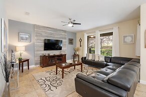 8949 Cuban Palm Road