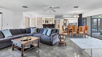 2310 el Cerito Court