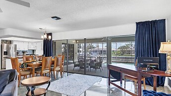 2310 el Cerito Court