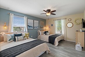 8948 Bismarck Palm rd