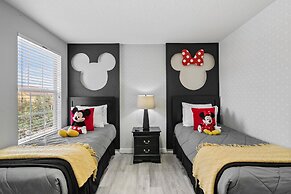 8948 Bismarck Palm rd