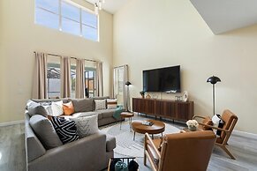 8948 Bismarck Palm rd