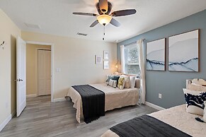 8948 Bismarck Palm rd