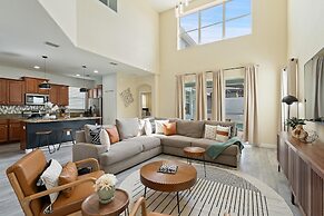 8948 Bismarck Palm rd