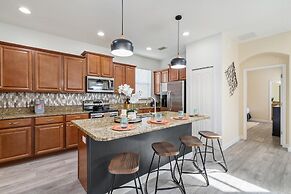 8948 Bismarck Palm rd