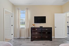 8948 Bismarck Palm rd