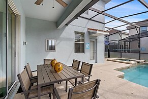 8948 Bismarck Palm rd