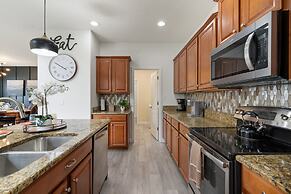 8948 Bismarck Palm rd