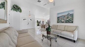 850 Ellicott Circle nw