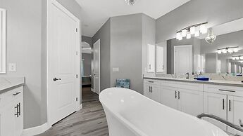 15528 Melport Circle