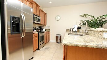 8883 Candy Palm Road