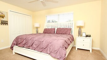 8883 Candy Palm Road