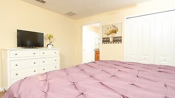 8883 Candy Palm Road