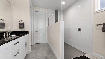 13305 Longville Avenue